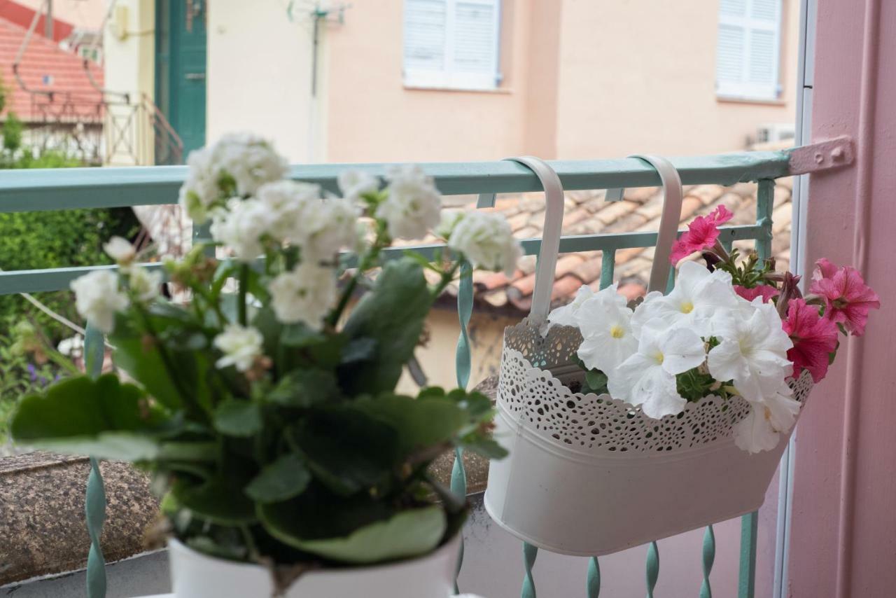 La Casa Rosa Apartment Lefkada City Ngoại thất bức ảnh